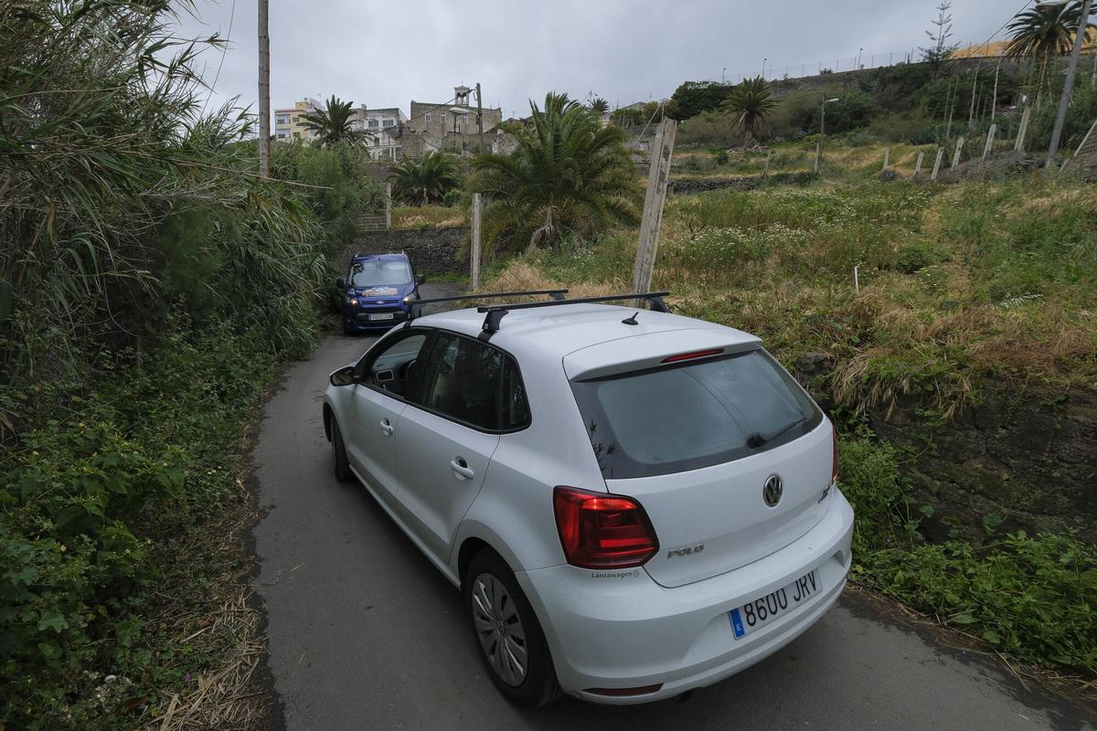 Vecinos de Tenoya reclaman que se resuelvan las deficiencias en alcantarillado y calles del barrio Vecinos de Tenoya reclaman que se resuelvan las deficiencias en alcantarillado y calles del barrio