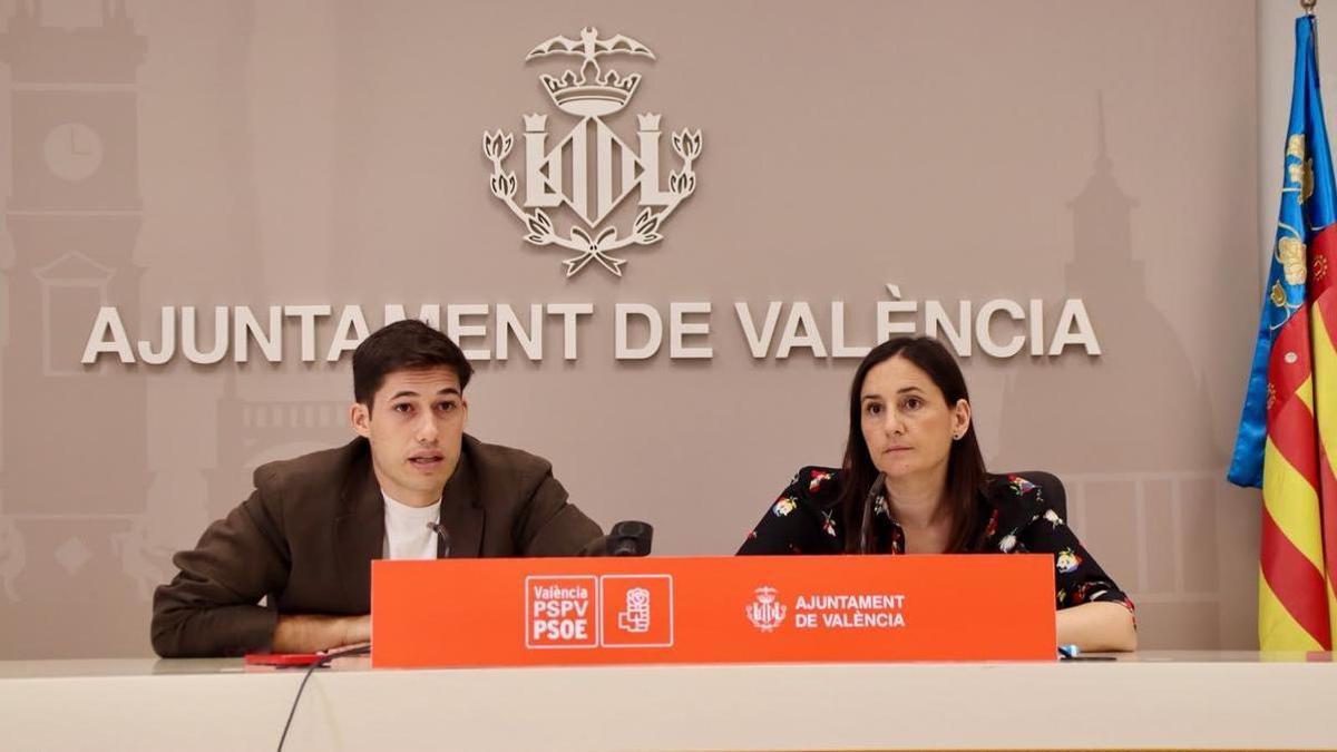 Borja Sanjuan y Elisa Valía, concejales del Grupo Socialista en el Ayuntamiento de València.