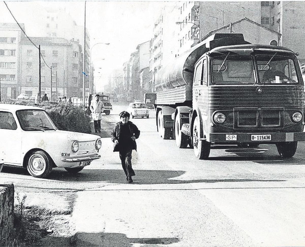 Oviedo, a pie de calle: El álbum de Buenavista