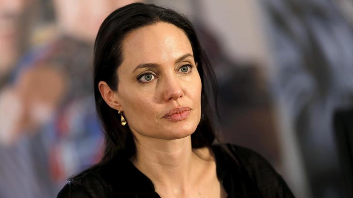 Angelina Jolie impartirá clases en la London School of Economics,