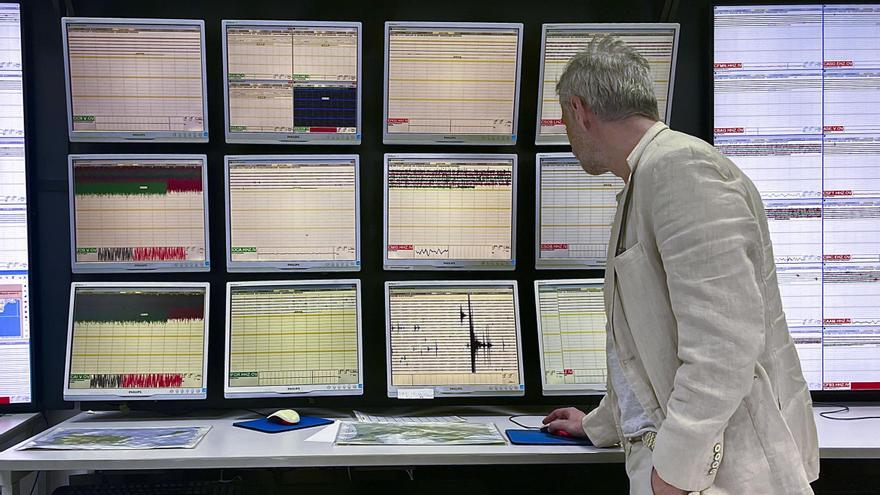 Otro seísmo evidencia "intensificación" del 'bradisismo' en los Campos Flégreos de Nápoles