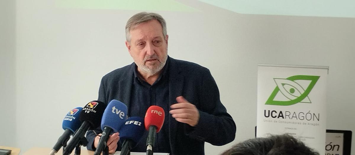 El presidente de Ucaragón, José Ángel Oliván, en la rueda de prensa ofrecida este martes en Zaragoza.