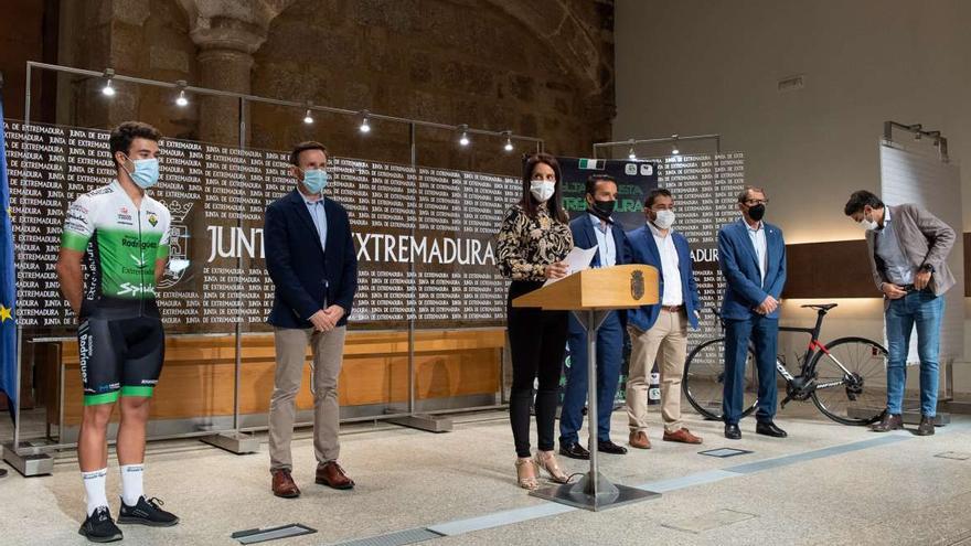 Presentación del la Vuelta Ciclista a Extremadura 2021.