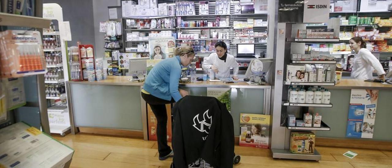 La ciudad de Palma necesita un mínimo de cinco nuevas farmacias en función de la población residente.