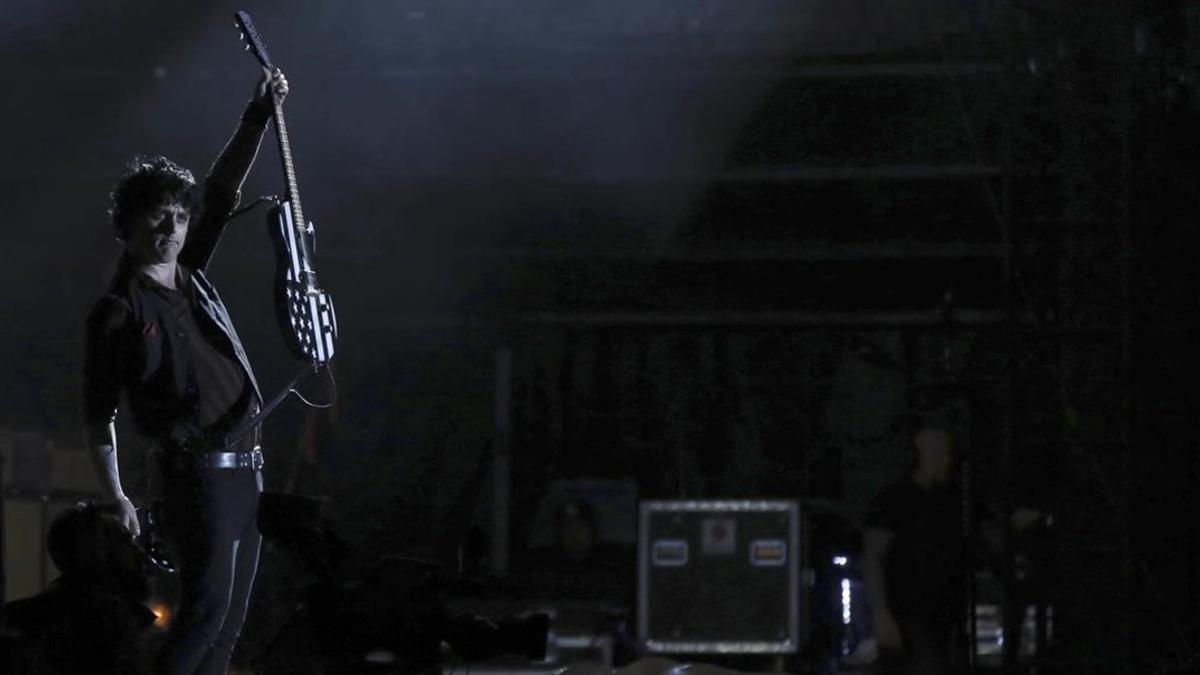 Billie Joe Armstrong, durante la actuación de Green Day en el festival Mad Cool de Madrid.