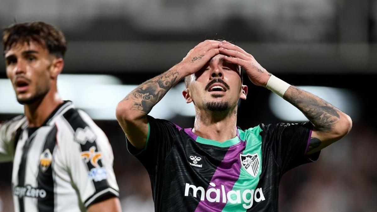 El Málaga CF cayó en Castellón con dos goles en el descuento.