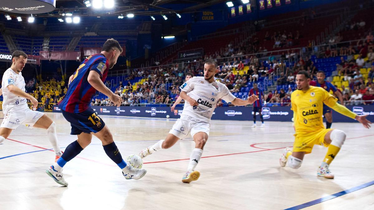 Catela marcó dos goles contra O Parrulo