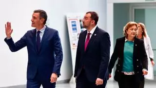 La opinión de Francisco García de la fugaz visita de Pedro Sánchez al HUCA: "Ni ofreció diagnósticos, ni extendió recetas"