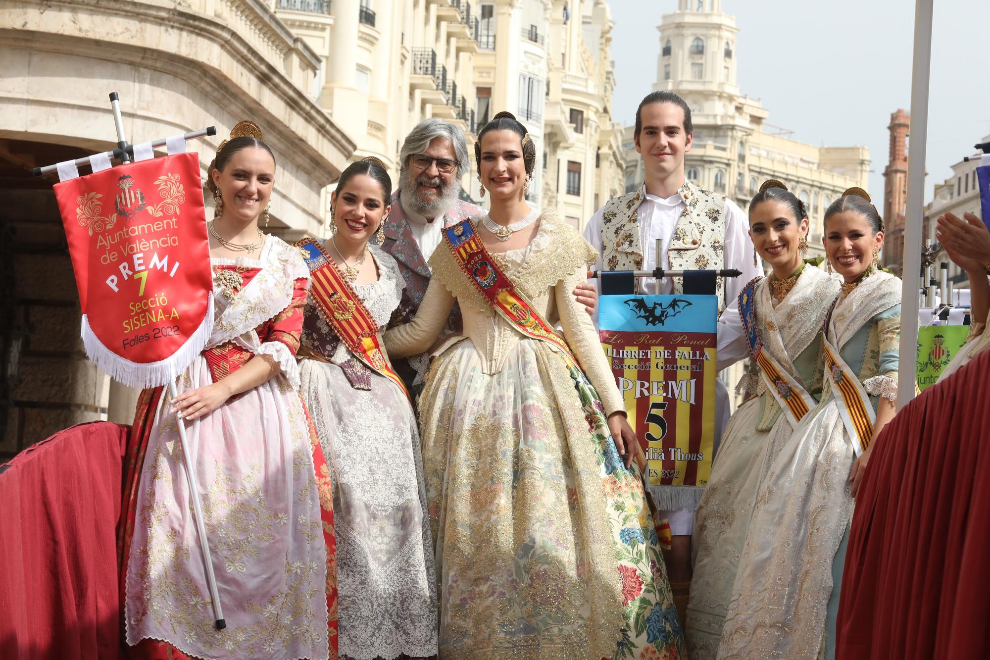 Entrega de los premios de las Fallas 2022 a las comisiones (III)