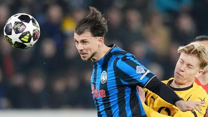 ¡Samardzic remató al Borussia tras su gol de penalti!