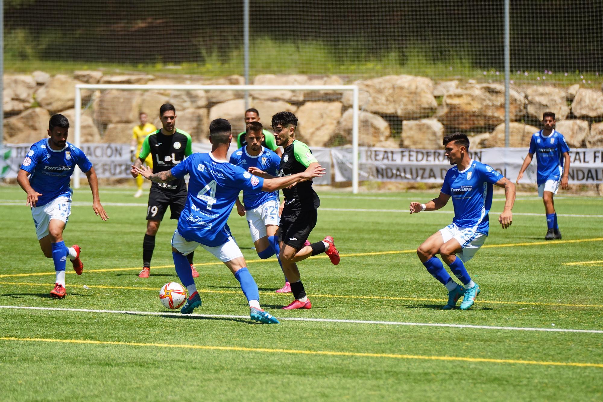 El Ciudad de Lucena supera con épica al Xerez CD en el 'play off'