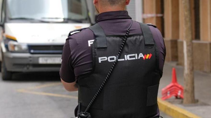 Arrestat el cap d&#039;una banda que ha estafat més de mig milió    de  euros venent vehicles