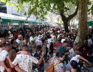 Cambados valora en positivo una Festa do Albariño austera y se pone el reto de frenar las masas
