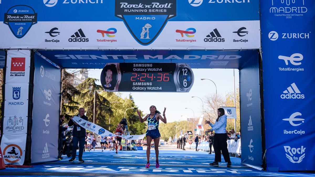 Gemeda y Dagne, nuevo doblete etíope en el maratón de Madrid