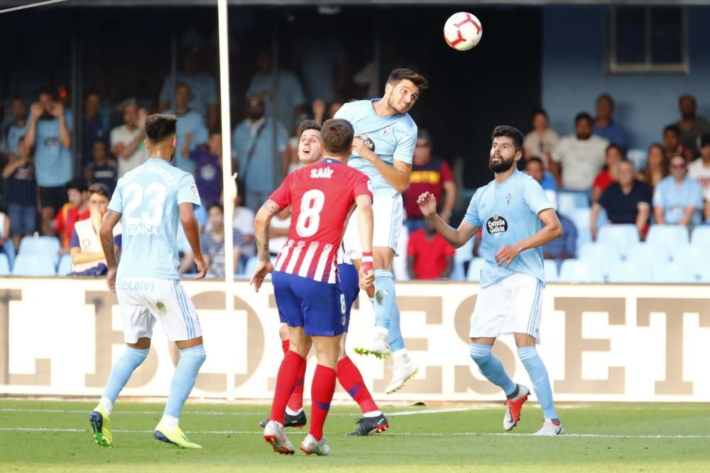 Intensidad a flor de piel en el duelo entre celestes y rojiblancos en el estadio de Balaídos.