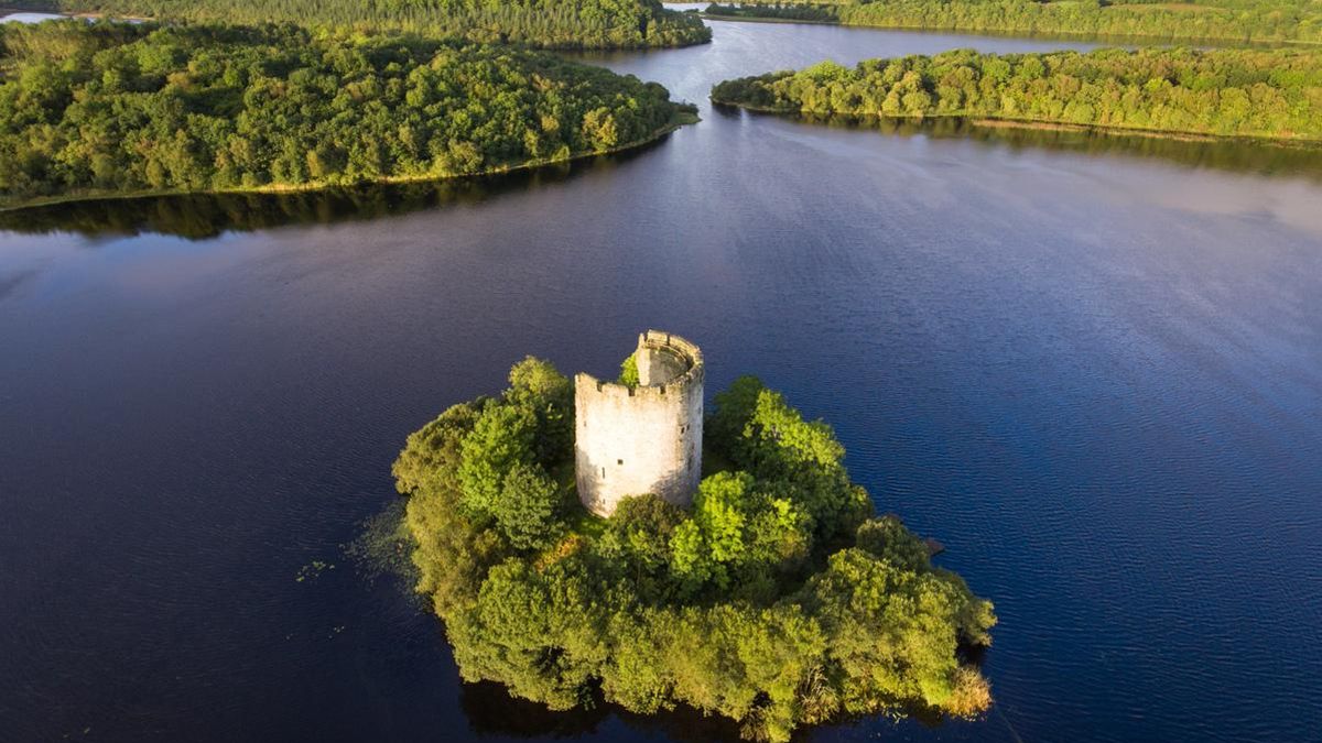 Sumérgete en los tesoros ocultos de Irlanda
