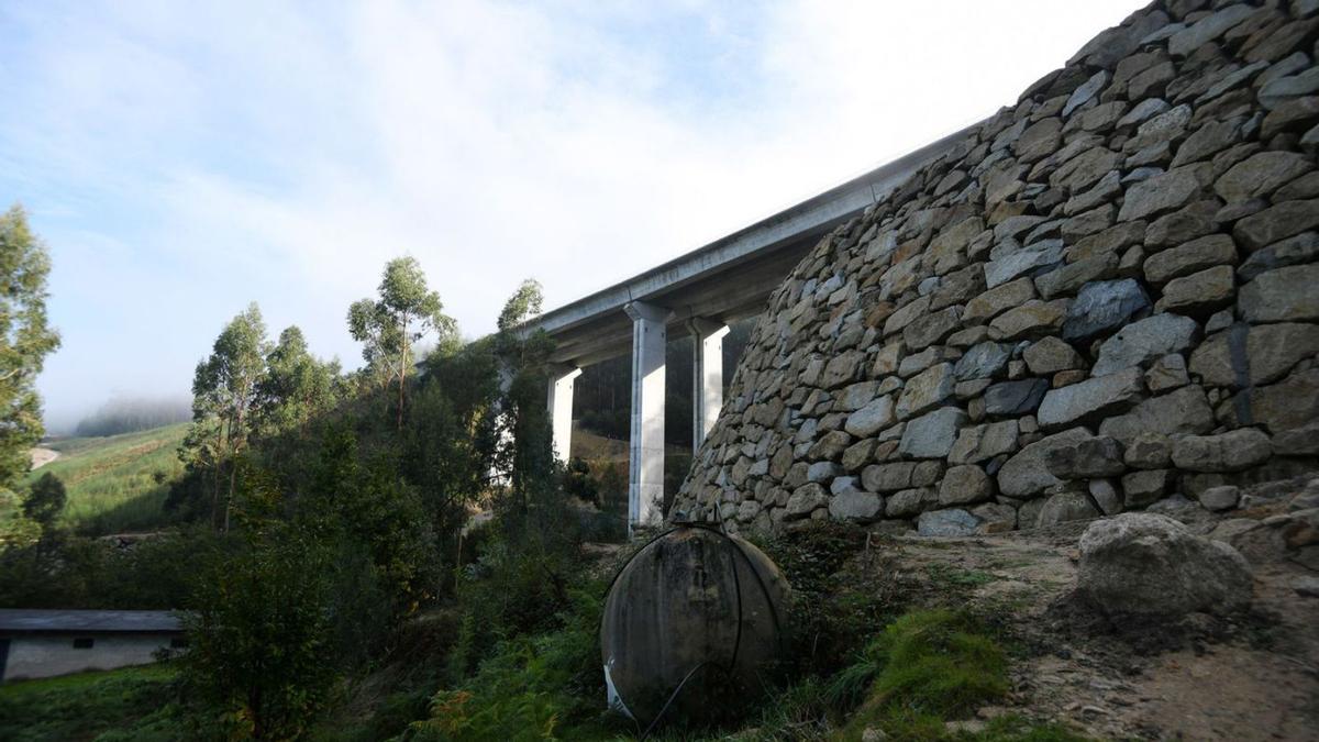 Uno de los viaductos ya ejecutados. |   // G. SANTOS