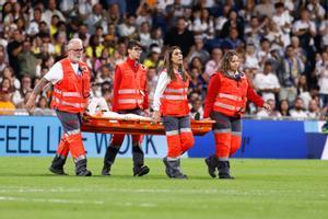 El doctor Ripoll cree que Carvajal necesitará un año para volver a jugar
