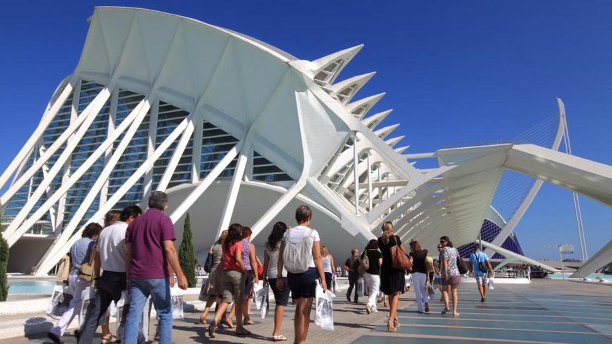 El exterior de la Ciutat de les Arts i de les Ciències.