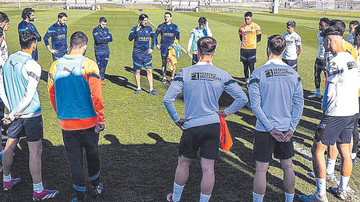 El filial de Angulo llega a la Premier League International Cup tras vencer al Atlético Saguntino en liga.