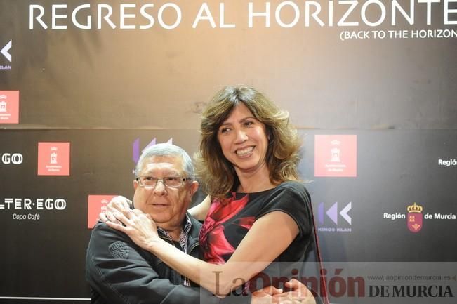 Estreno de 'Regreso al horizonte' en el cine Rex