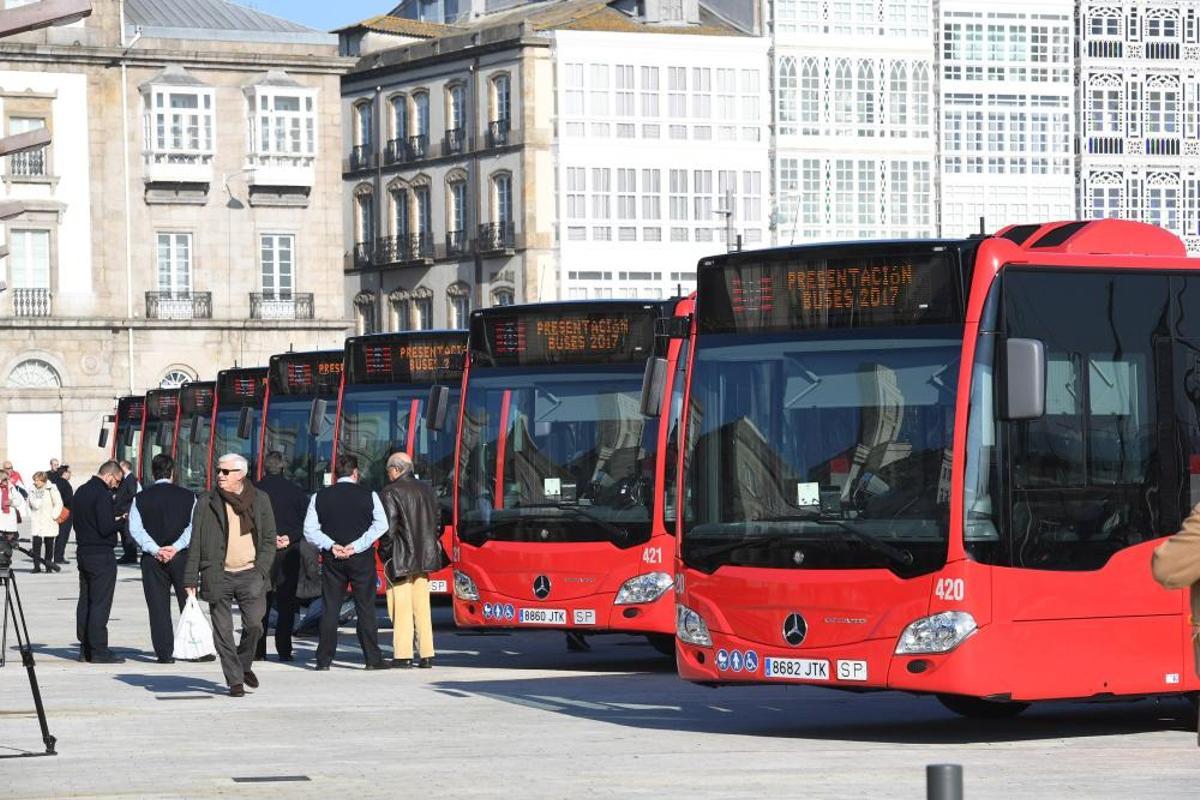 La reordenación de las líneas y el precio del billete serán algunos de los aspectos que el Concello y Tranvías negociarán "en los próximos meses" tras la finalización de la concesión.