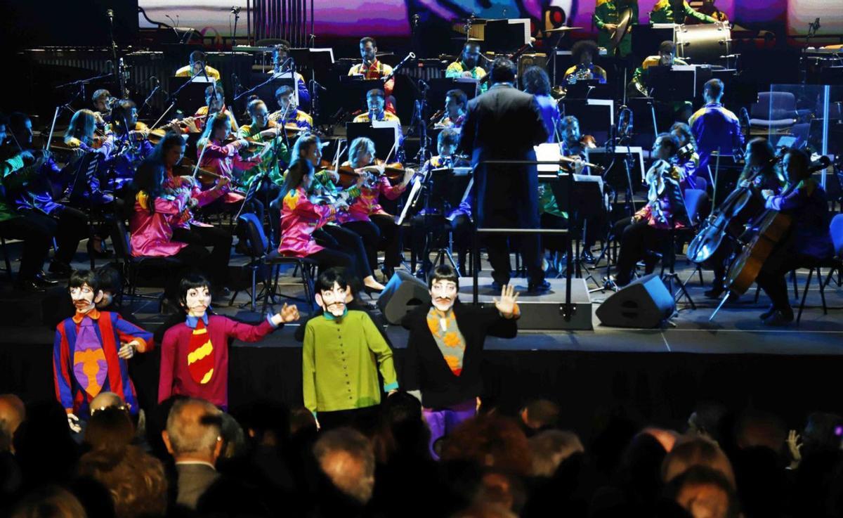 La música de The Beatles abre el auditorio del Espacio Sohrlin | ÁLEX ZEA