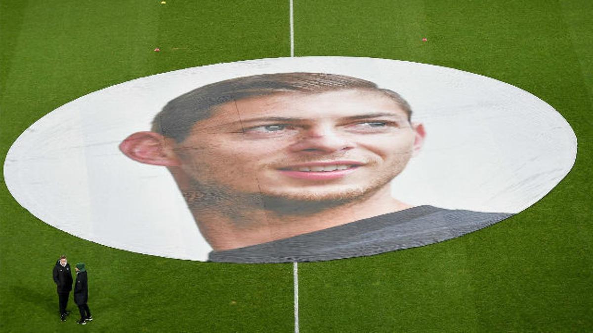 Encuentran restos del avión de Emiliano Sala