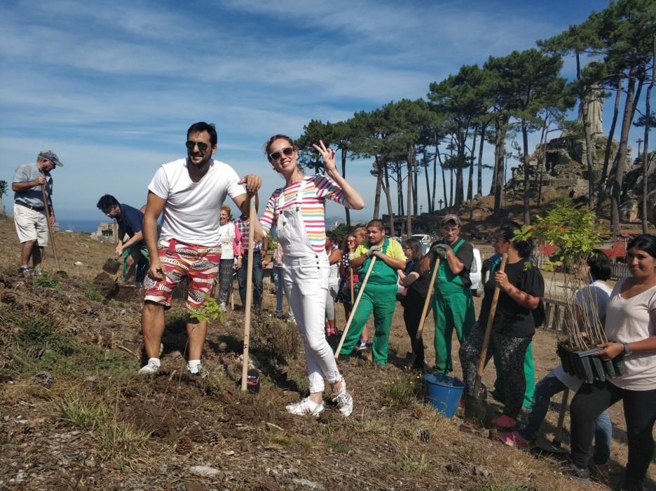 Arranca la boda de María Castro en Baiona