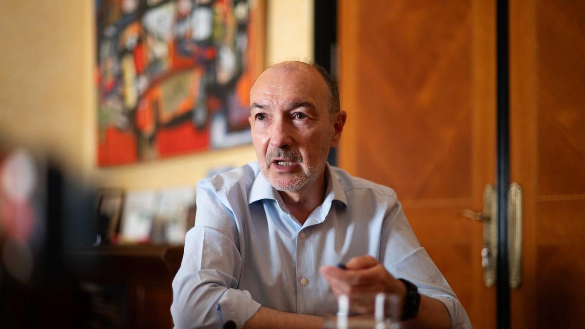 Estoy a disposición. Buscamos una candidatura de unidad