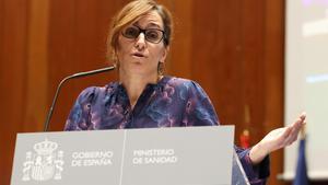 La ministra de Sanidad, Mónica García, interviene durante el acto público de presentación de los integrantes de su gabinete, en el ministerio de Sanidad, a 11 de diciembre de 2023, en Madrid (España).