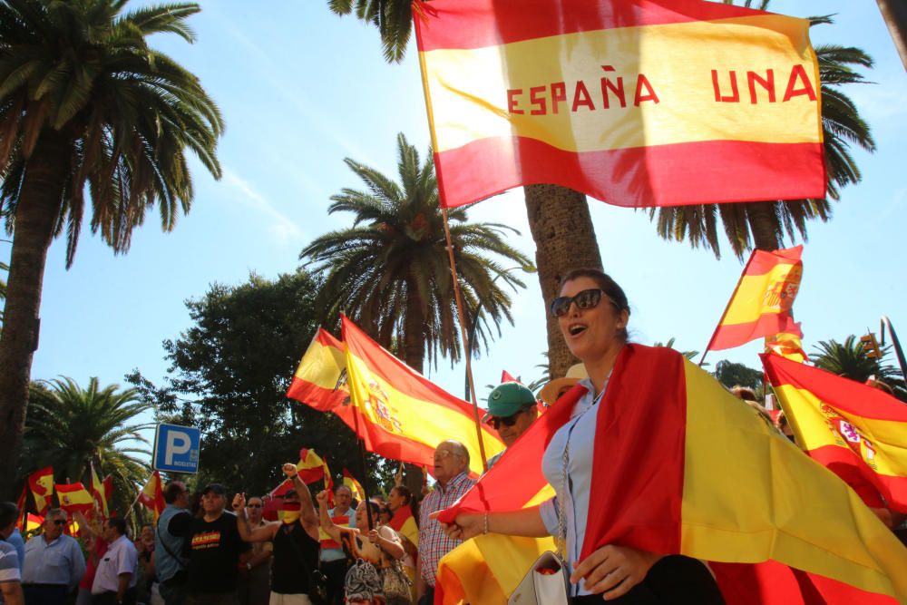 Cientos de malagueños protesta por el referéndum