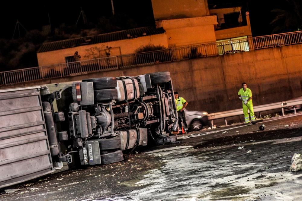 Accidente en la A-31 a la altura de Petrer