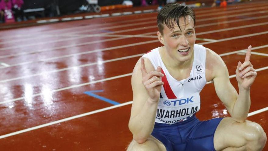 El noruego Warholm, oro mundial en 400 m vallas