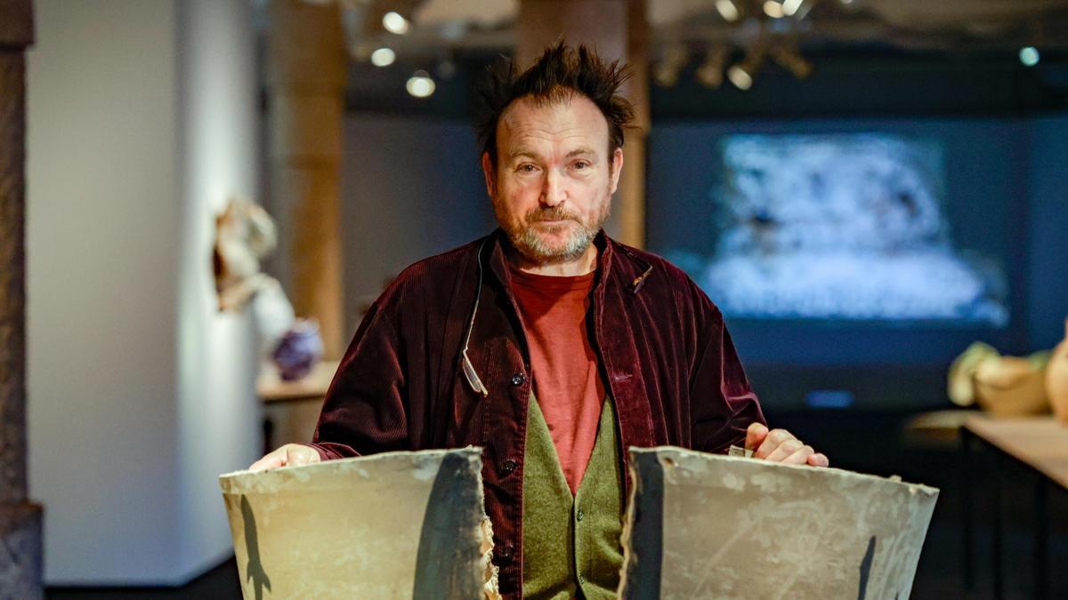 Miquel Barceló expone su obra cerámica en La Pedrera