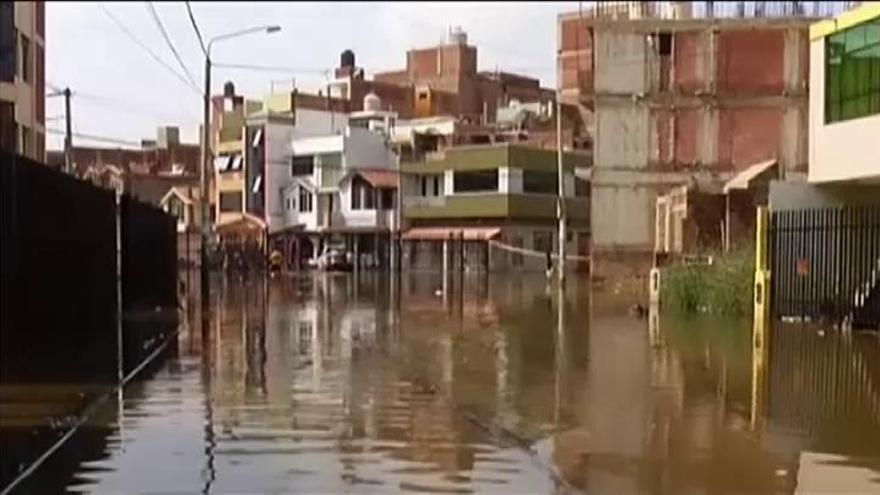 Al menos 25 personas mueren en Perú por las lluvias torrenciales