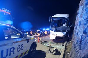 Investigan las causas del accidente de autocar que dejó dos fallecidos en el Pirineo francés