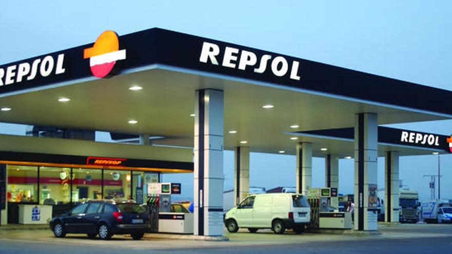Imagen de archivo de una estación de Repsol en el norte de Cataluña.