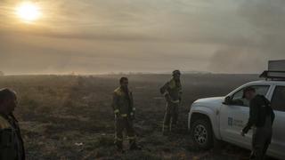 La ola de incendios en Galicia devora 4.300 hectáreas con varios núcleos urbanos amenazados por las llamas