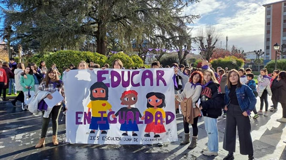 Estudiantes del I.E.S escultor Juan de Villanueva, de Siero