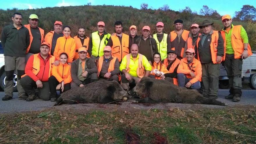 Triplete para la cuadrilla de Lolo Piquero en el área de Mañanga (Llanes)