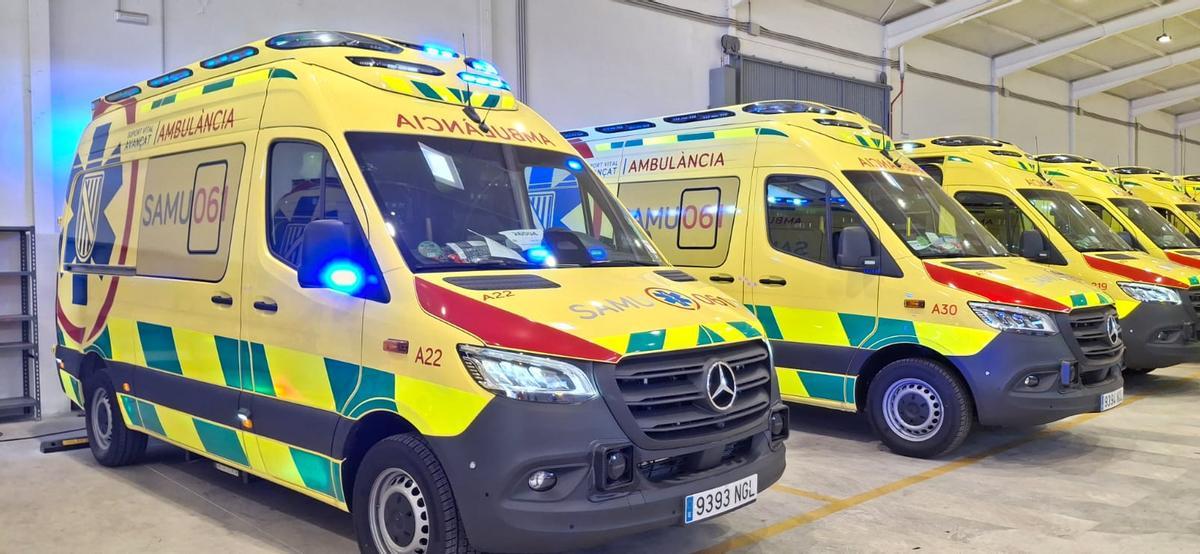 Algunas de las nuevas ambulancias que se trasladan a Ibiza y Formentera.