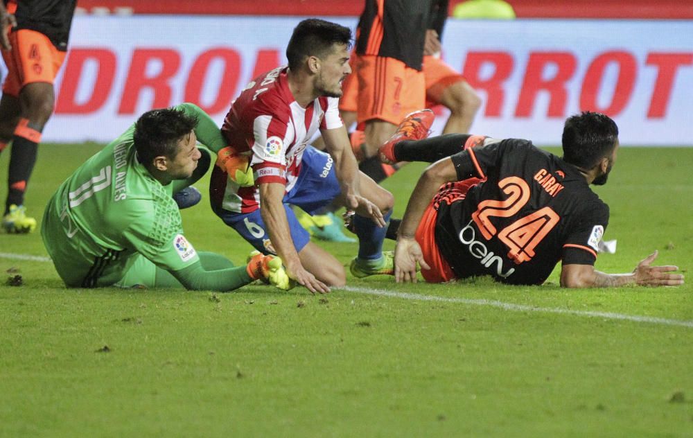 El partido entre el Sporting y el Valencia, en imágenes