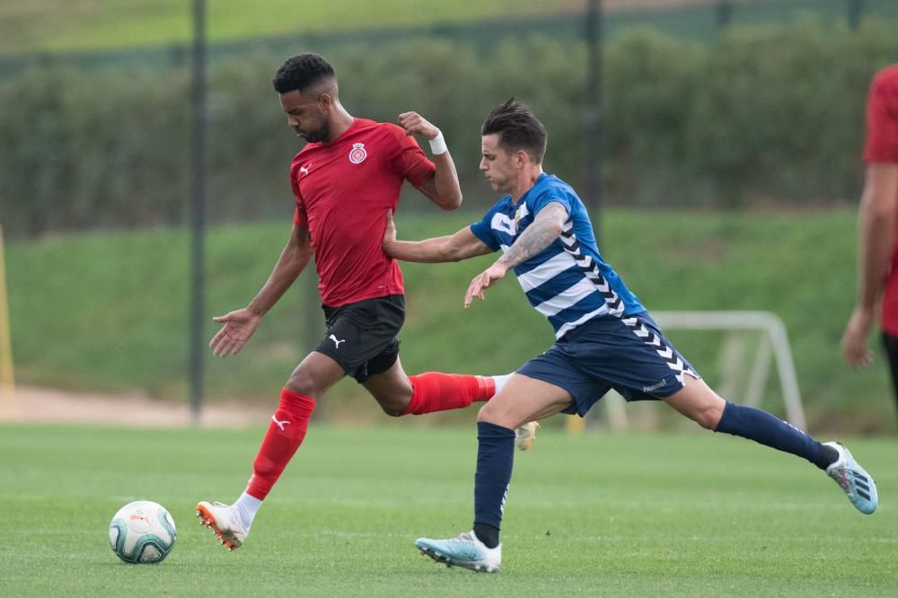 El Girona supera el Llagostera en un partit amistós (2-0) Els gols de Coris i Santi Bueno decideixen el mat