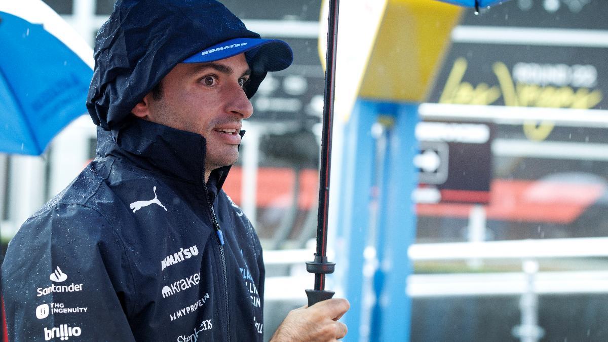 Carlos Sainz, bajo la lluvia en Las Vegas