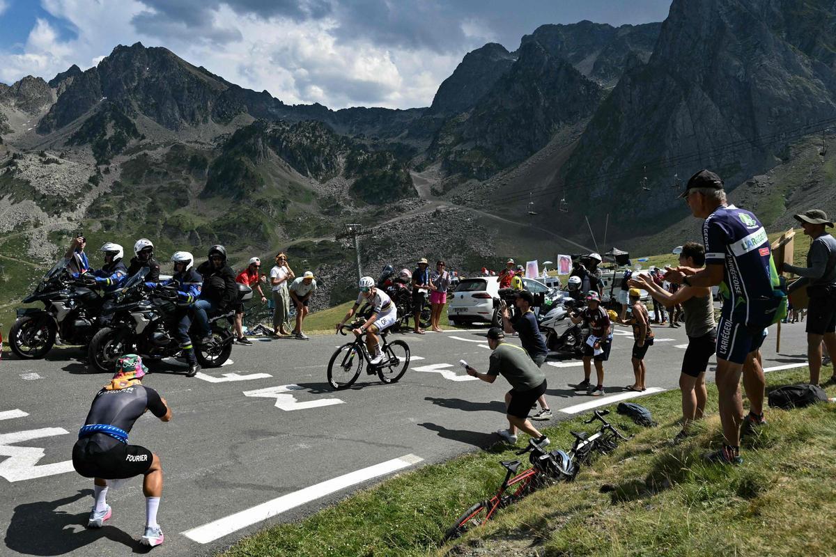 Pogacar despedaza el Tour en el Tourmalet
