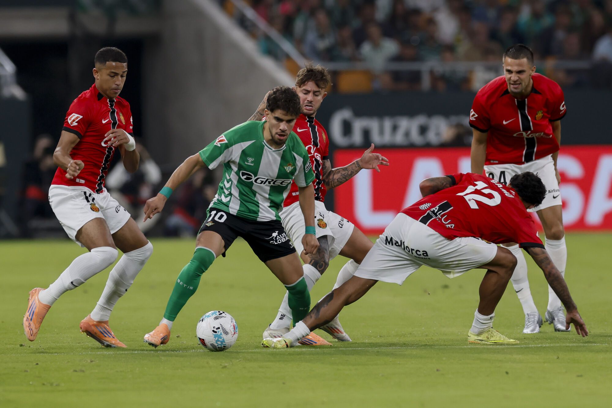 RCD Mallorca-Real Betis Balompié: Horario, canal de TV y dónde ver el  partido en directo y online