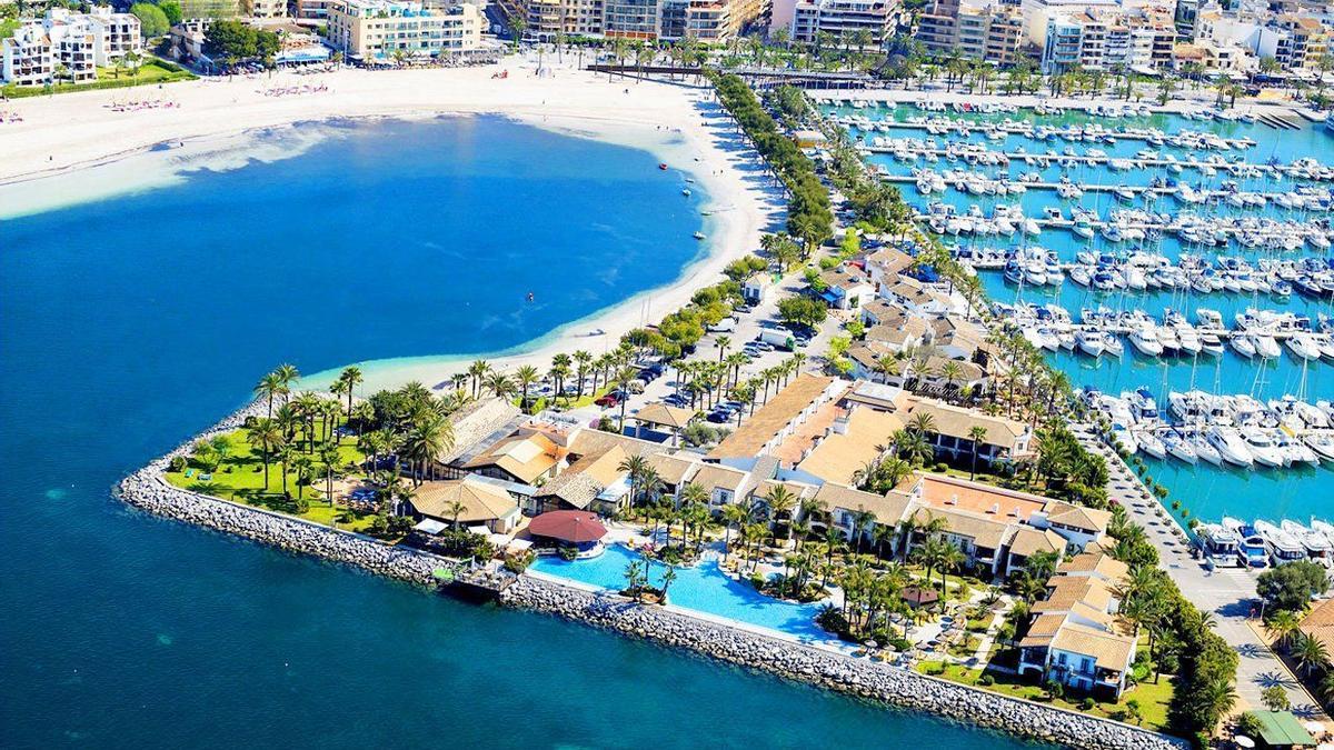 Vista aérea de las instalaciones de Alcudiamar, en el Port d'Alcúdia
