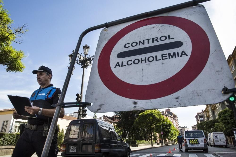 Control de alcoholemia de la Policía de Oviedo