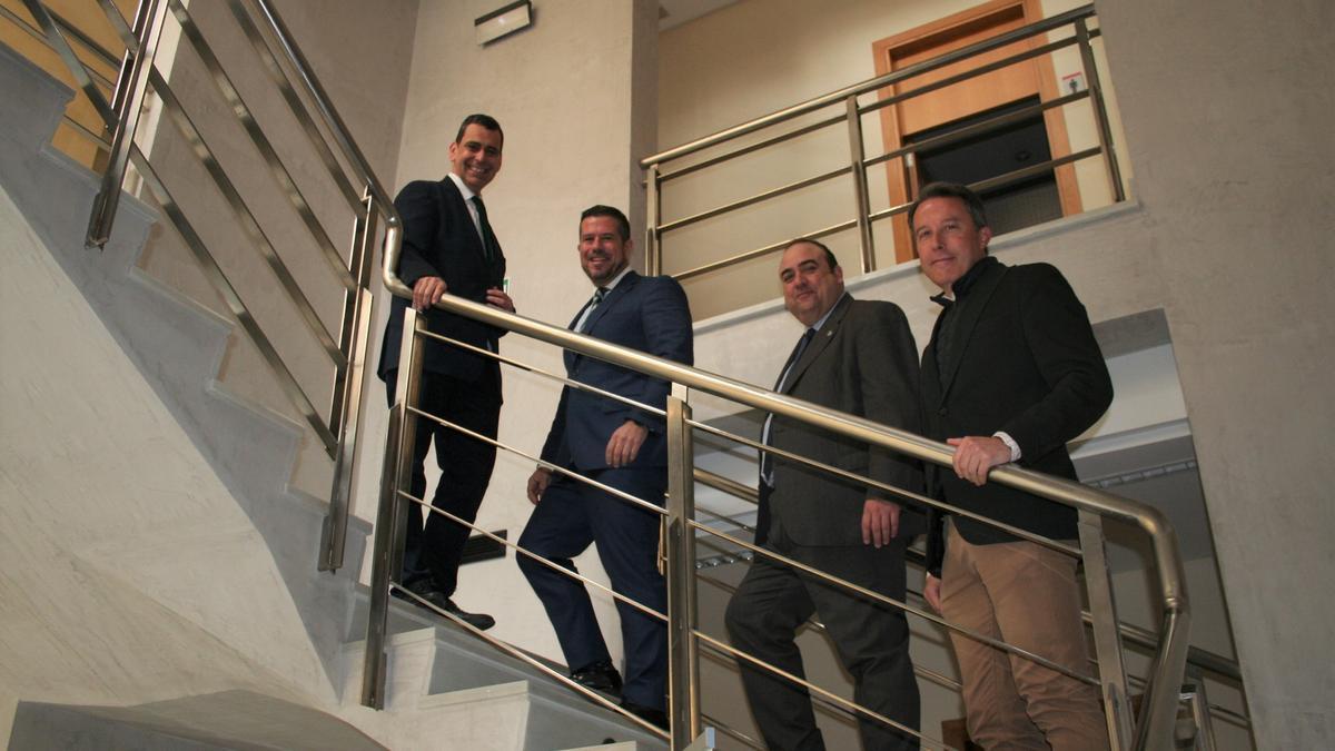 José Ramón Díez de Revenga, Juan Jódar, Juan Francisco Gómez y Fulgencio Gil, en la sede de la Cámara de Comercio, este lunes.